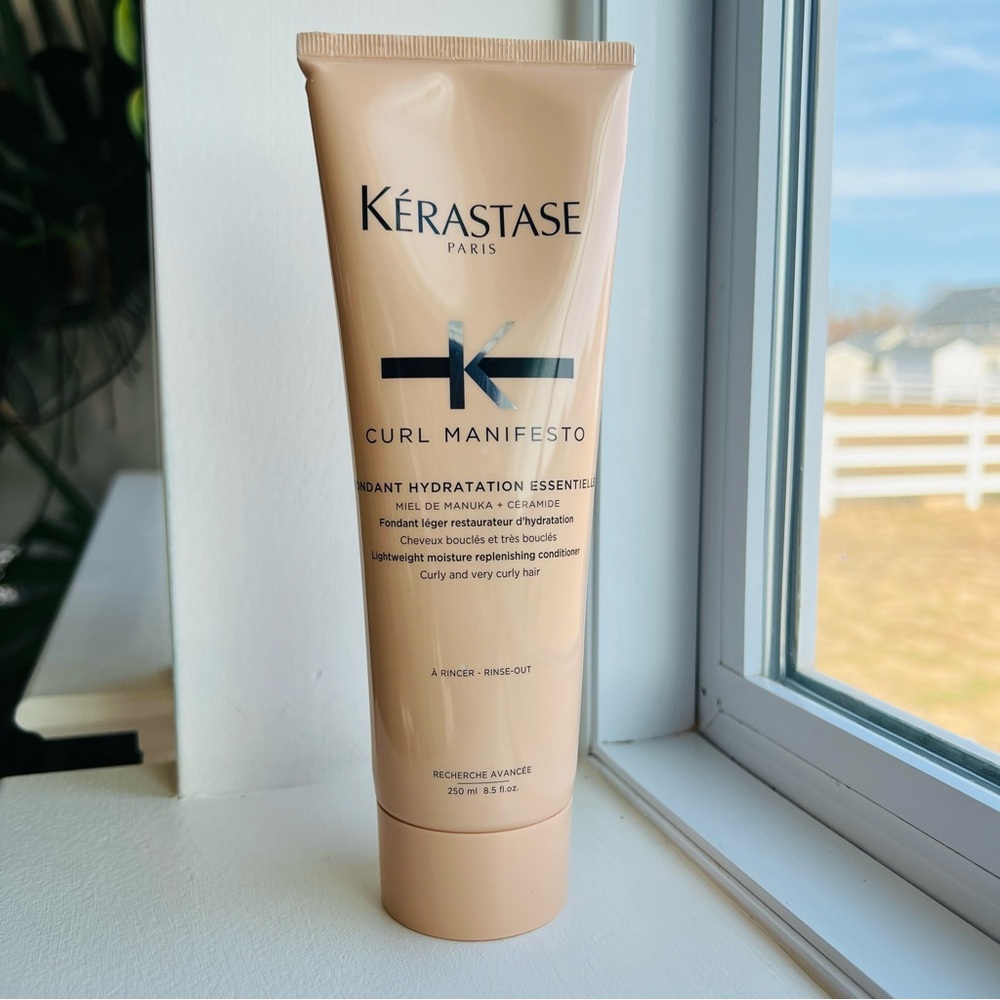 Kerastase Curl Manifesto Fondant Hydratation Essentielle Conditioner - 8.5oz